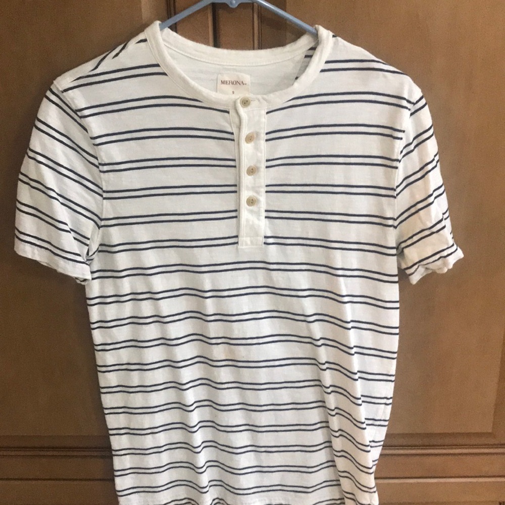 Merona striped t-shirt